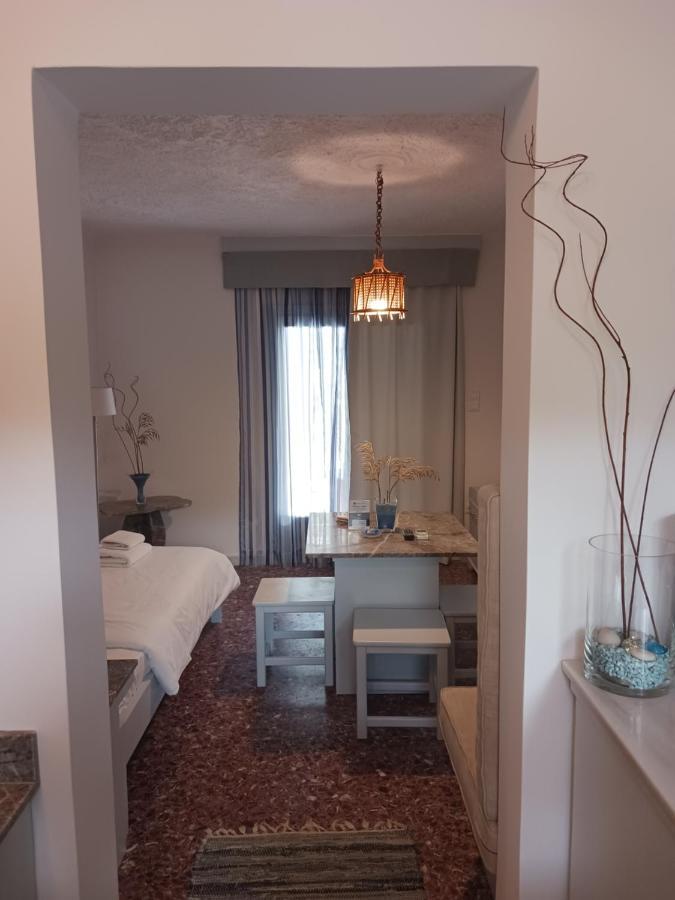 Theros & Trygos Boutique Houses - Ath Airport Artemida  Bagian luar foto