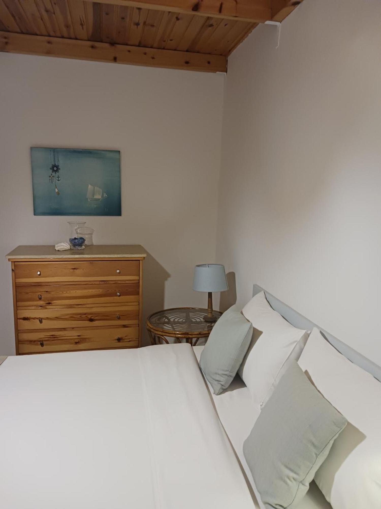 Theros & Trygos Boutique Houses - Ath Airport Artemida  Bagian luar foto